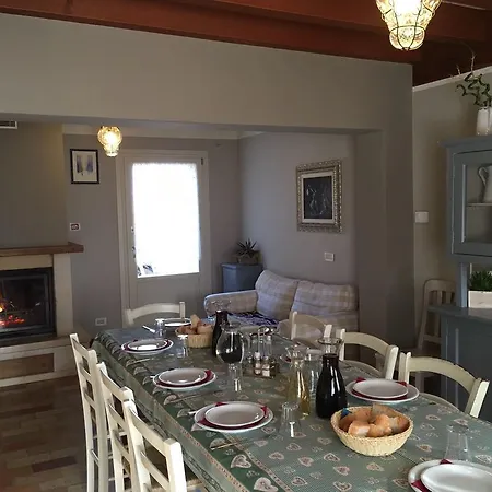 Agriturismo Maliso Фермерский дом *